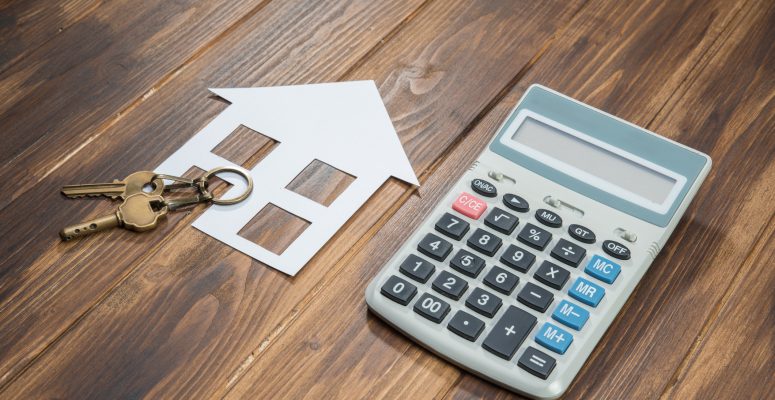 Mortgage Calculator, house and key with Calculator